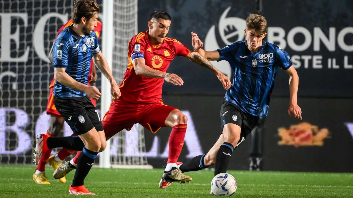 Atalanta có phần lép vế về phong độ với AS Roma